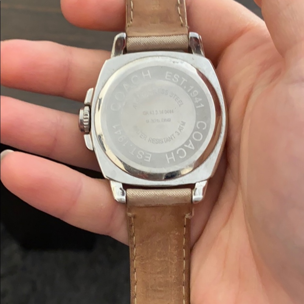 Coach womens watch - Picture 2 of 2